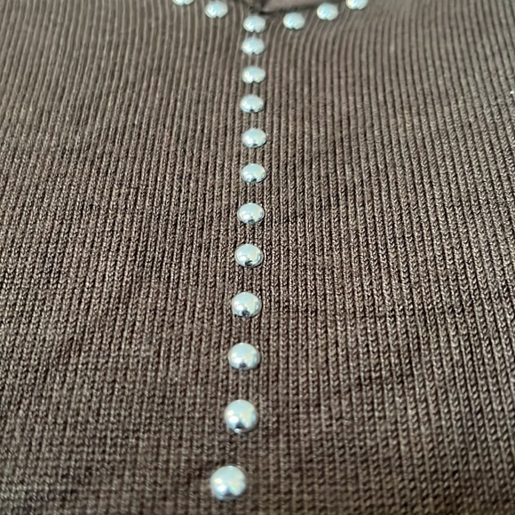 Army green 89th & Madison tunic/sweater silver beading on front Size L - Picture 7 of 9